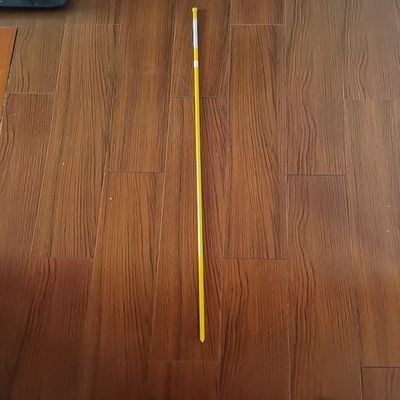 Barre jaune en FRP de diamètre 8,5 mm pour piquet de marqueur réfléchissant utilisé dans les infrastructures de transport et de sport