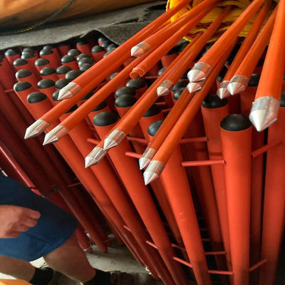 Diamètre 16 mm FRP bâton rouge avec pointe métallique fixée pour le panneau de signalisation des infrastructures publiques
